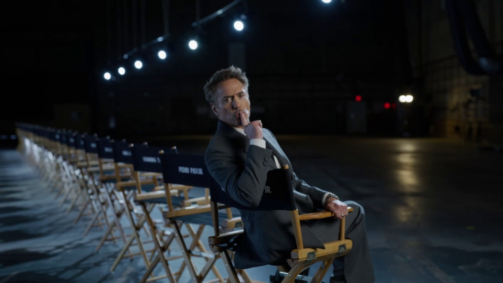 Robert Downey Jr. anunciando o elenco de Avengers Doomsday.